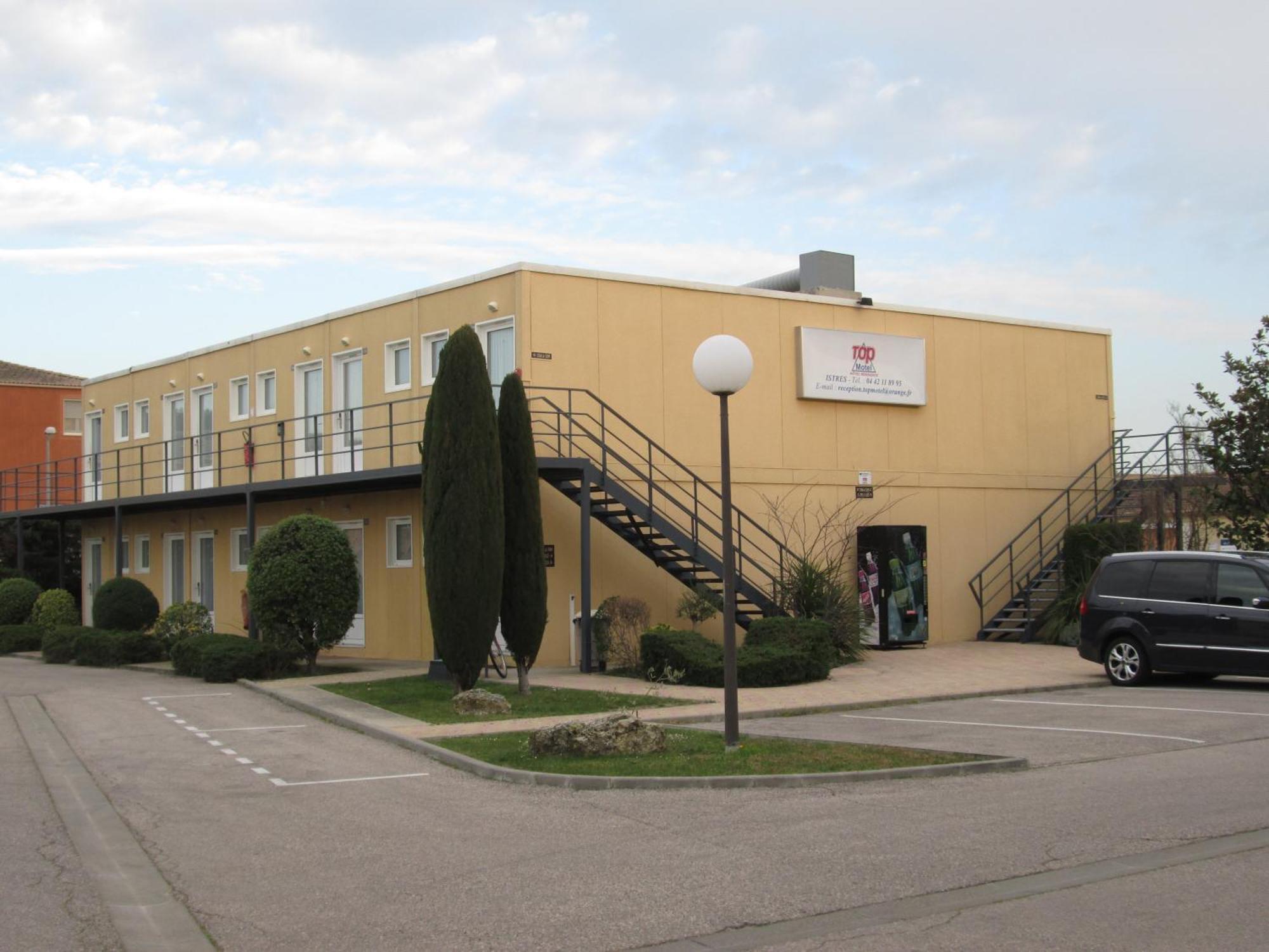 איסטרס Top Motel מראה חיצוני תמונה