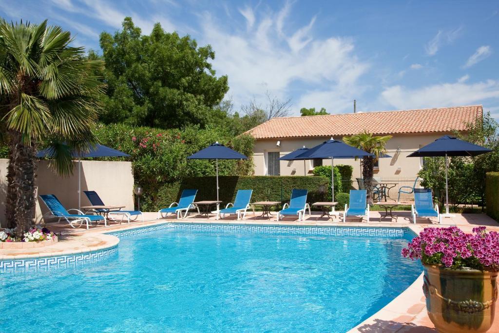 איסטרס Top Motel מראה חיצוני תמונה