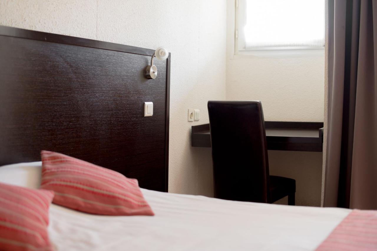 איסטרס Top Motel מראה חיצוני תמונה